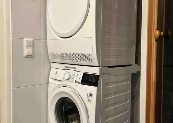 Saunallinen Kaksio Ydinkeskustasta アパート